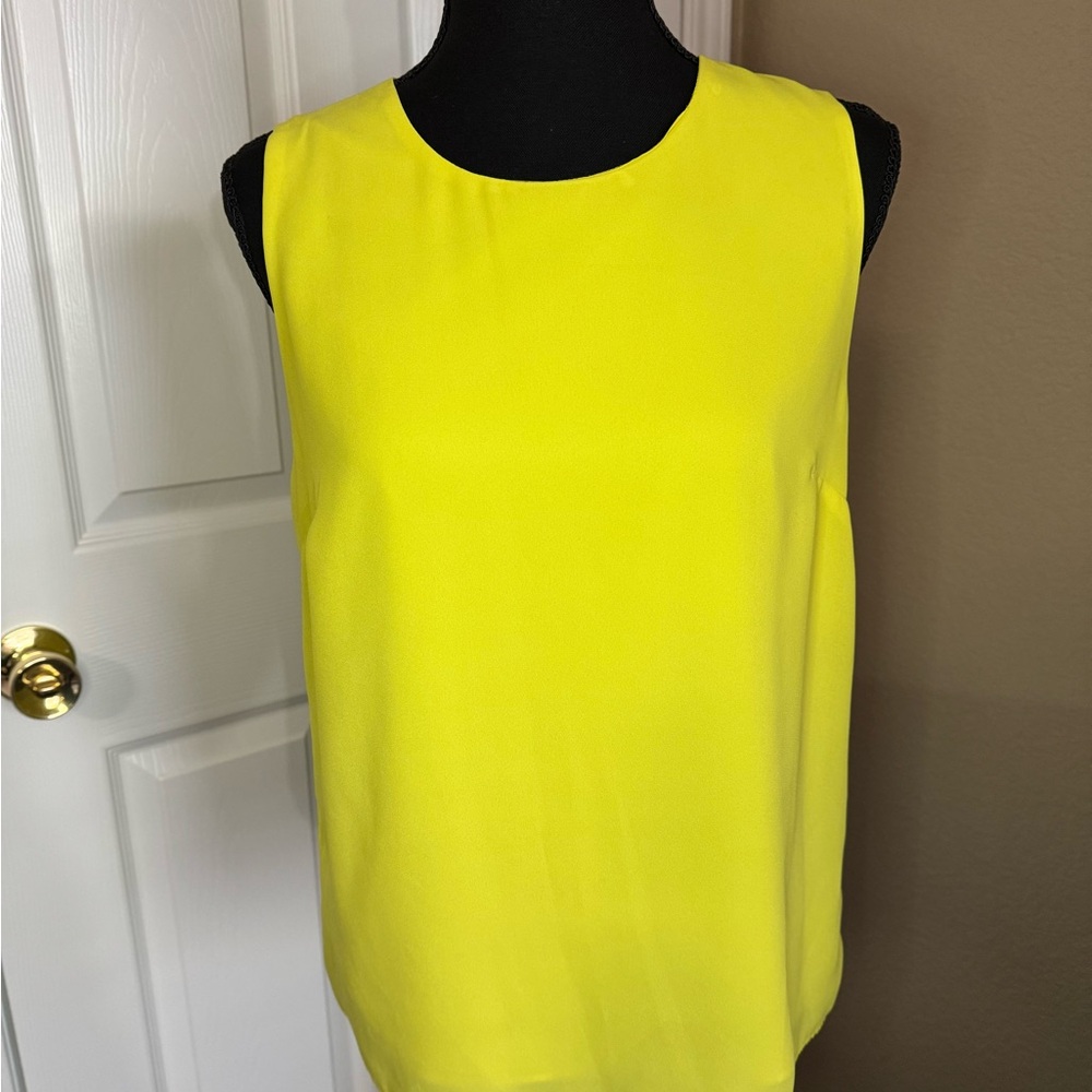 Banana Republic Vibrant Lime Top